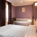 De La Tour Eiffel Otel