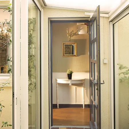 De La Tour Eiffel ホテル