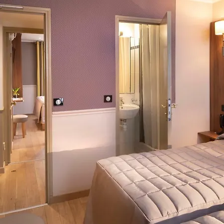 De La Tour Eiffel 2* Paris