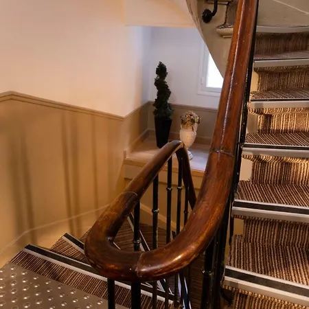 Hotel De La Tour Eiffel