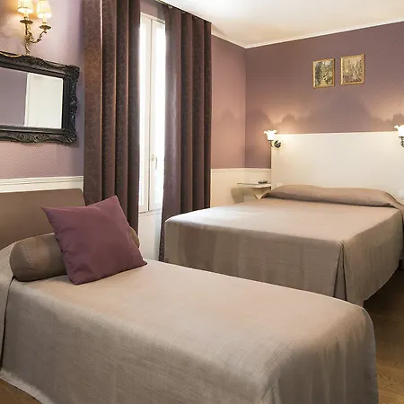 De La Tour Eiffel 2*