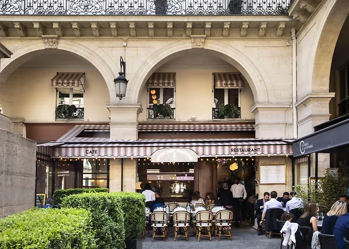 De La Tour Eiffel 2*