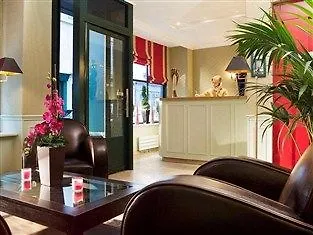 De La Tour Eiffel Hotel