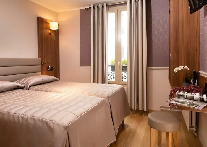 De La Tour Eiffel 2*