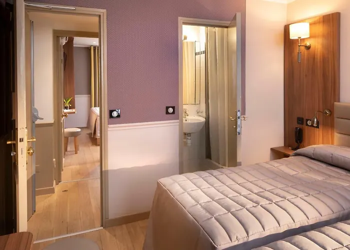 De La Tour Eiffel 2* París