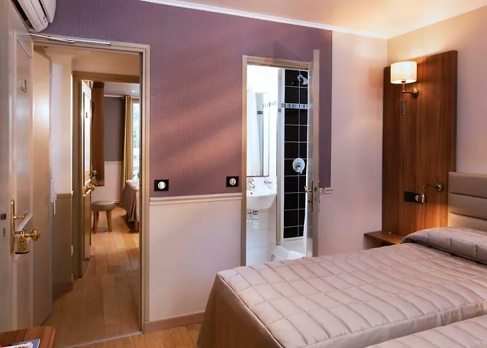 Hotel De La Tour Eiffel